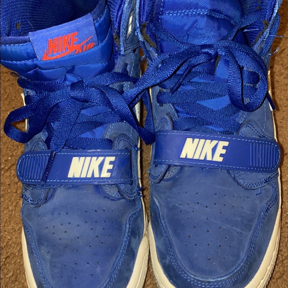 6 Y Nike